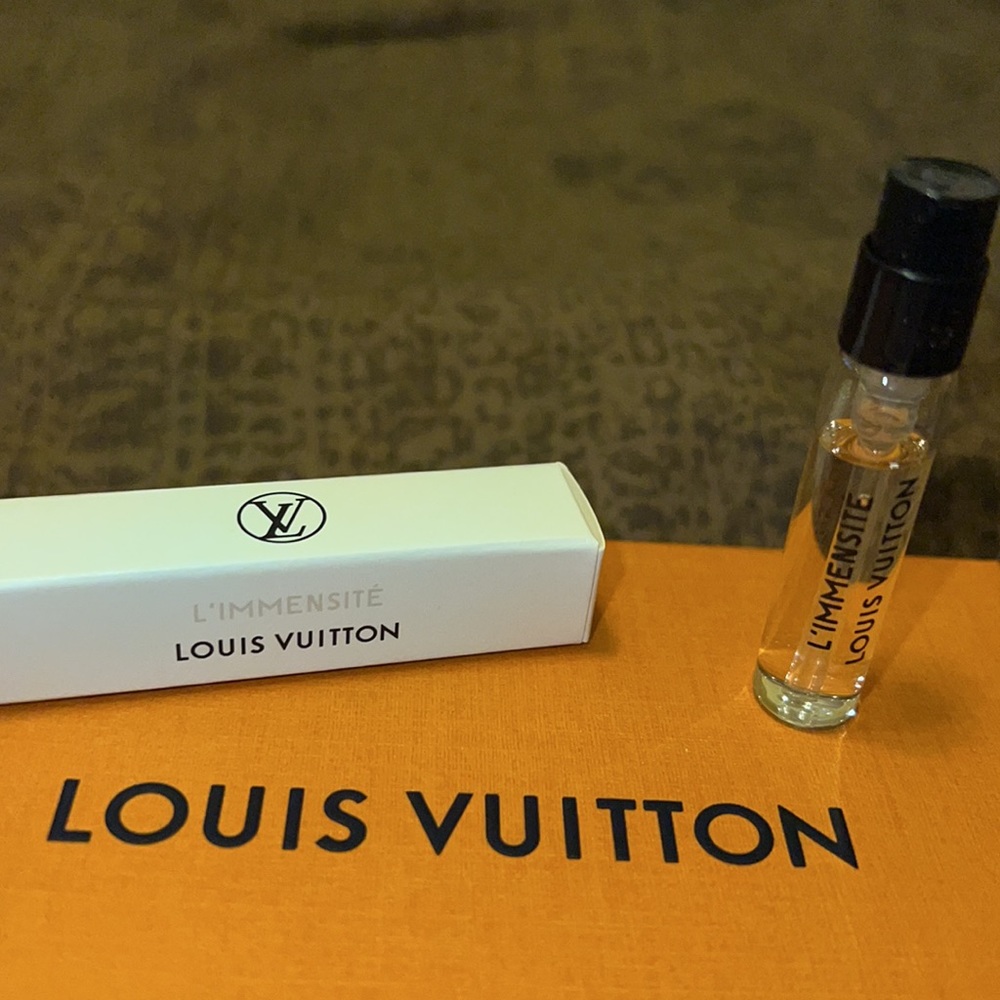 Sample of Louis Vuitton L’Immensite - Picture 3 of 4
